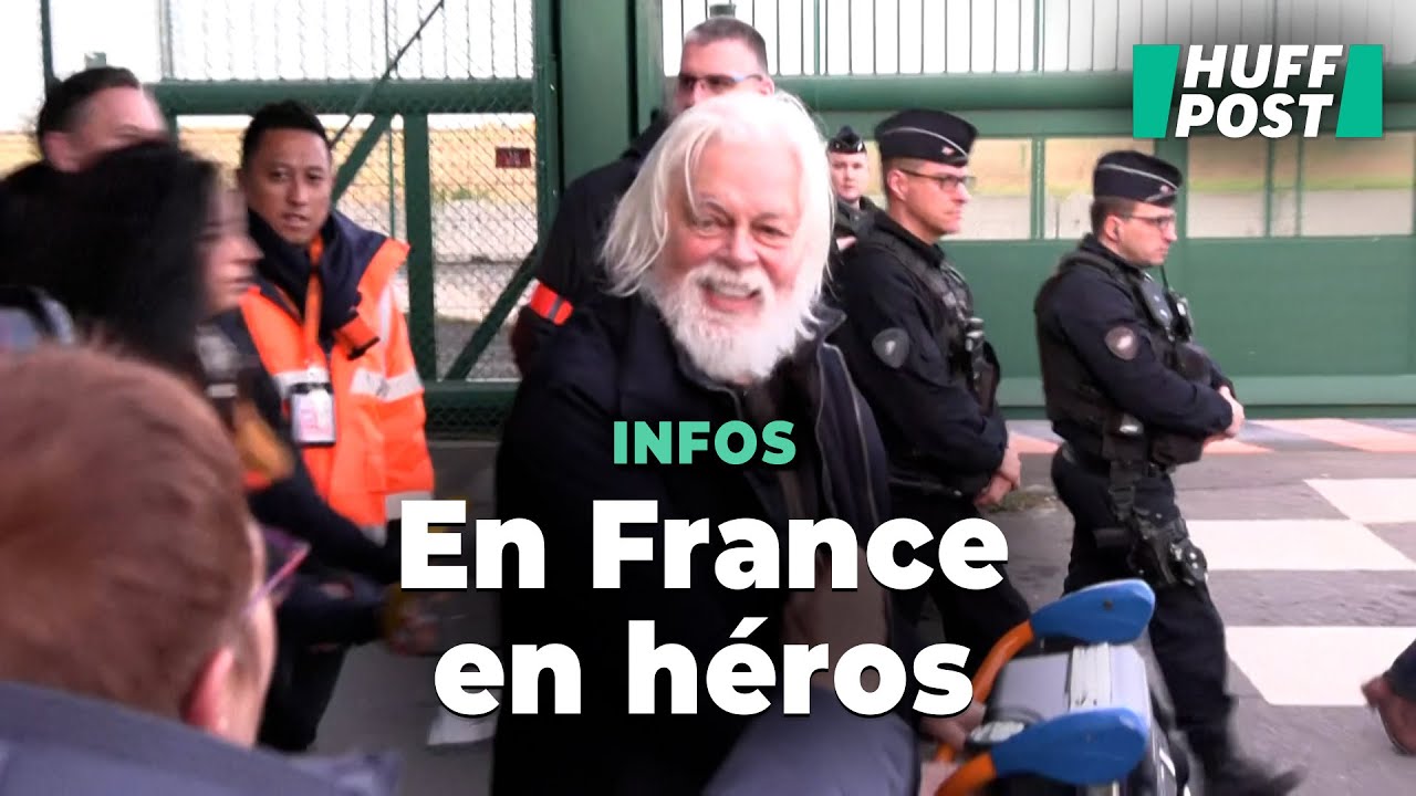Paul Watson applaudi par la foule pour son retour en France