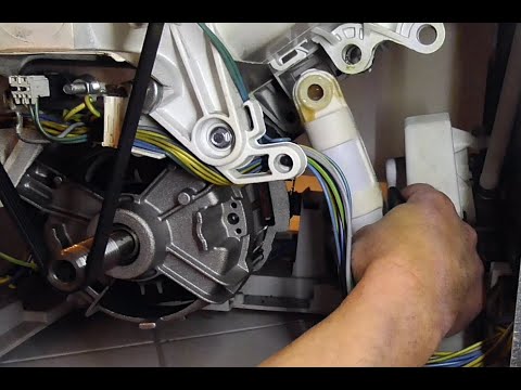 Waschmaschine hat Wandertag durchs Badezimmer DIY Stoßdämpfer austauschen