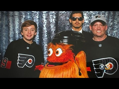 Delaware Man Says Gritty Assaulted His Son During Meet-And-Greet