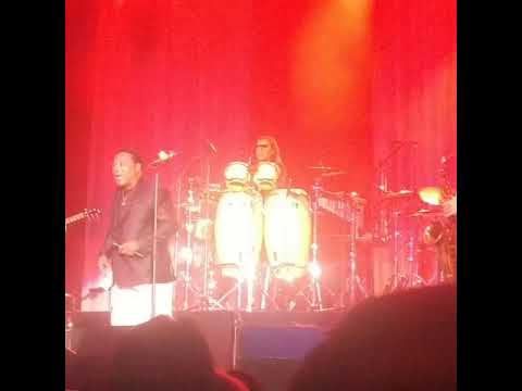 Kenny G and George Benson