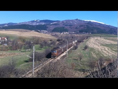 Freight trains on Sofia - Pernik line (via Vladaya)