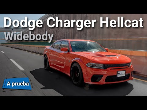 Dodge Charger Hellcat Widebody - salvaje y muy rápido