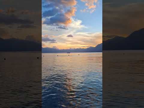 Asi se vive un hermoso atardecer en Panajachel a orilla de Lago de Atitlán  # #guatemala #solola