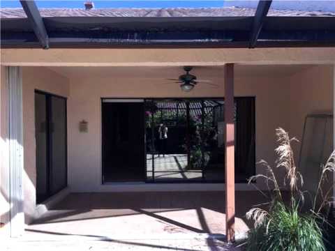8466 SW 113th Pl # 8466,Miami,FL 33173 Townhouse En Venta