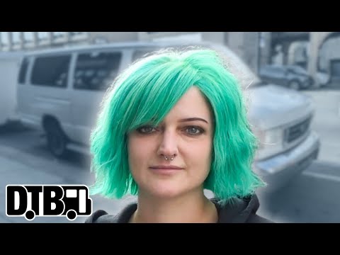 The Last Gang - BUS INVADERS Ep. 1976