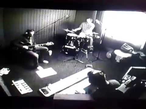 HOME ORGAN TRIO - QUESTION AND ANSWER