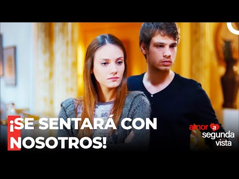 Selin Le Defendió A Orhan - Amor A Segunda Vista Capítulo 8