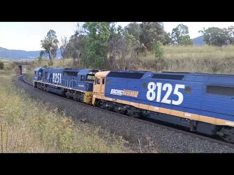 8251 8125 8113 8220 Pacific National grain train just exited Ardglen tunnel descending into Pangela