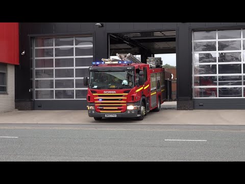Merseyside Fire & Rescue Service / Kirkdale Reserve First Pump / Turnout