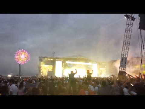EDC London 2013 Avicii's Wake Me Up LIVE