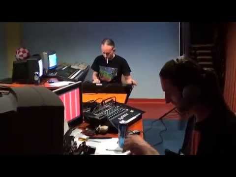 Yerzmyey & Pinokio live-show at AmiResET 2015 party (fragment3)