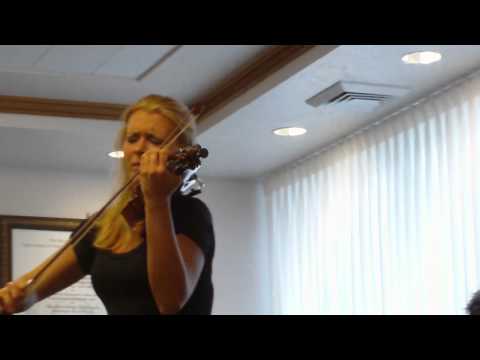 Aria - Johann Sebastian Bach; Oksana Peceny, Violin, Gerta G. Wiemer, Piano.