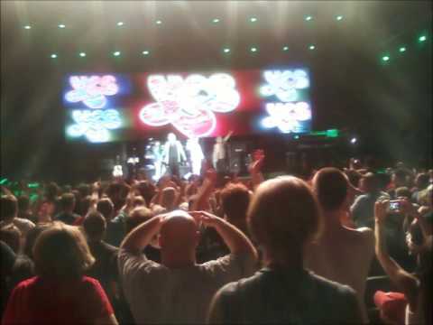 Yes Solo: 1979 - Steve Howe Unplugged Live at the Montreux Jazz Festival - Second Initial