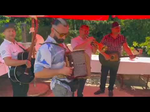 Učitelji - Udaše mi moju Tenu/Kuća na kraju sela (2023 svadba)