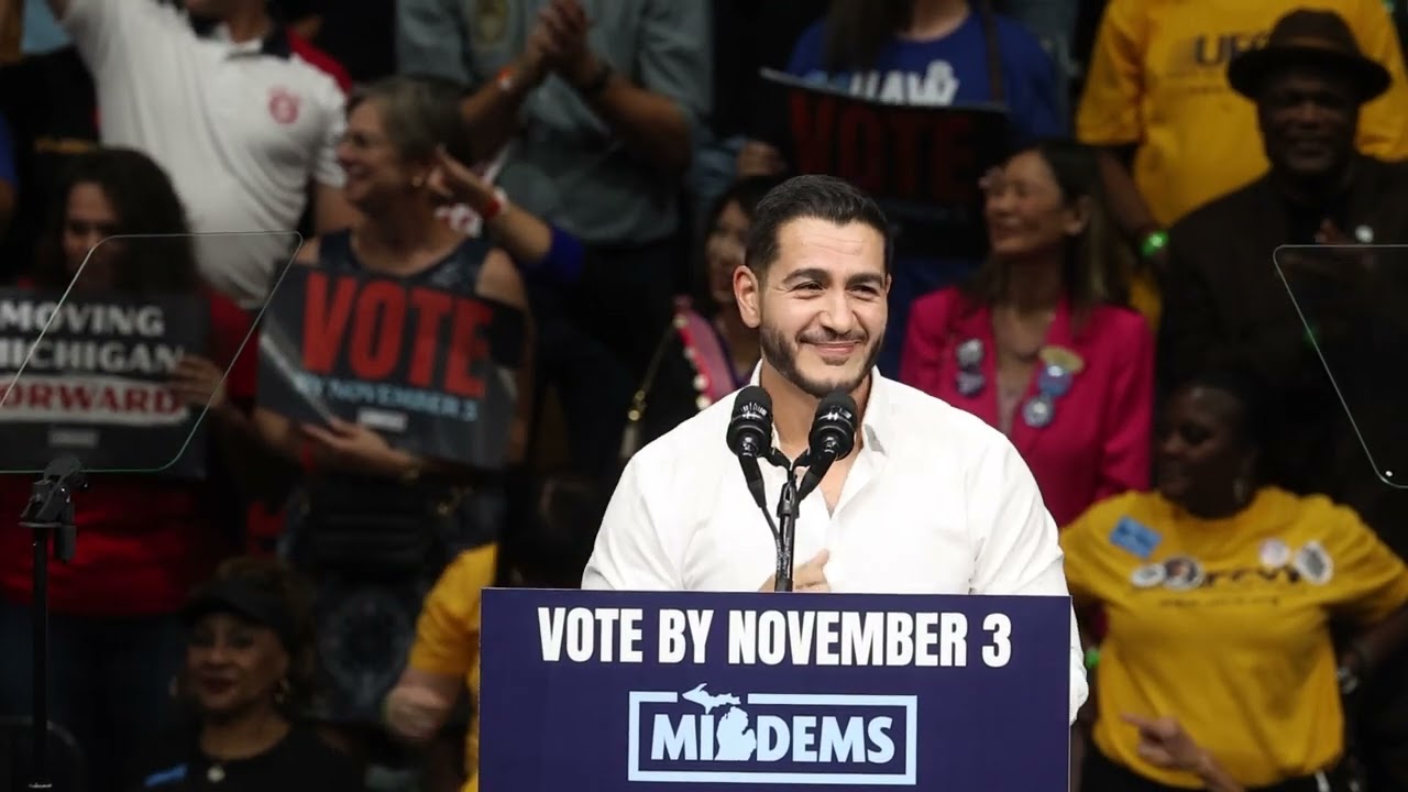 'Obama's not on the Epstein files either,' crowd member shouts amid Abdul El-Sayed speech