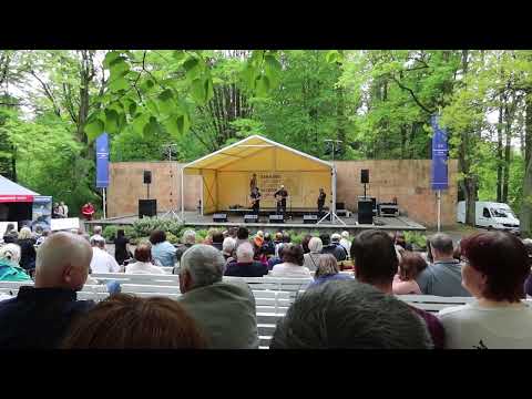 20.5.2023  Konst. Lázně: Vojta Nedvěd a Tie Break - Růže z papíru