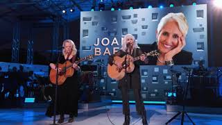 Mary Chapin Carpenter and Emmylou Harris pay tribute to the legacy of Joan Baez