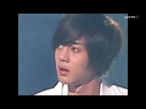 [Fancam 2] Hyun Joong Focus - Pre-Rehearsal Let Me Be The One @ Music Bank [10.06.04]