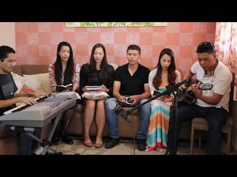 Hino 365 - Contrito venho a Ti - Família Nogueira