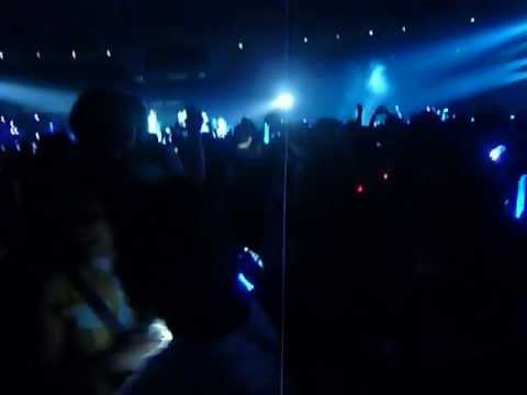 SM Town Jakarta - Just The Way You Are kyuhyun feat changmin