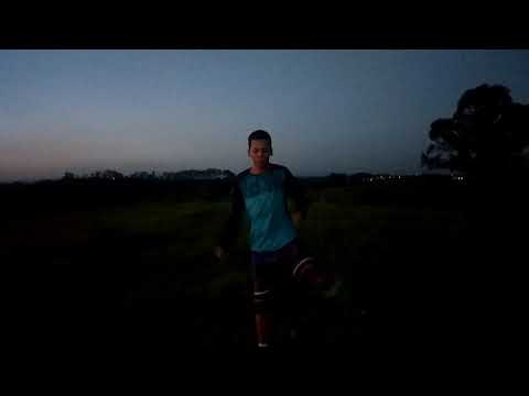 MC Kalzin,MC 7belo - senta senta Kika