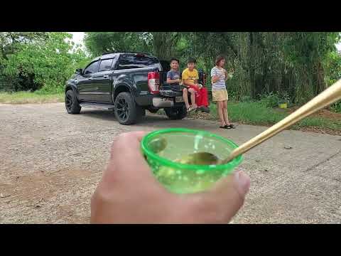 Kumain kami ng ice cream sa paanan ng bundok