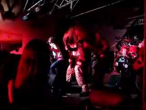 GATECRUSHER - Fires At Midnight (Ausschnitt)