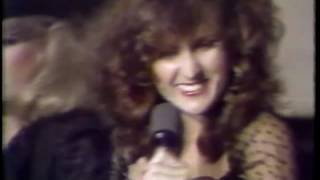 Saint Tropez - One More Minute-with karaoke lyrics on screen