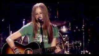 Avril Lavigne Tomorrow-Live