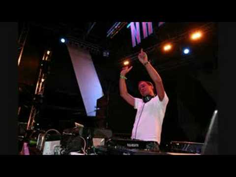 Paul van Dyk - "resistance (mekk vs. activa mix)" HD