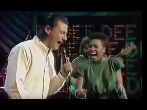 Gegè Telesforo ft. Dee Dee Bridgewater  | D.O.C. Club 1989