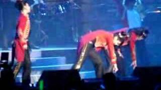 SHE&#39;s concert in Spore