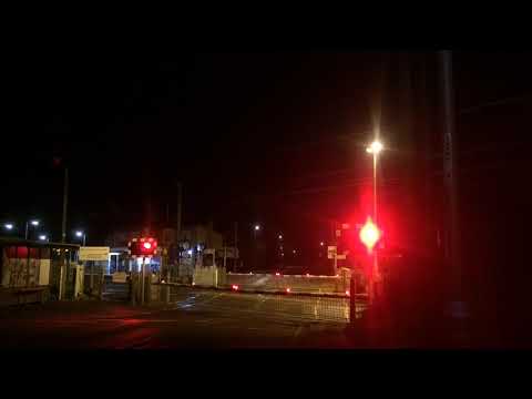 *NIGHT MODE* Shelford level crossings (26.91.19) (Cambs)
