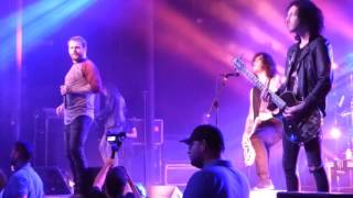 Asking Alexandria w/Danny Worsnop - A Single Moment Of Sincerity LIVE Corpus Christi Tx. 11/26/16