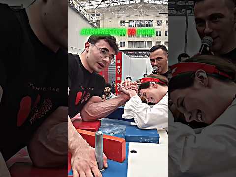 Armwrestler vs 3 Girls 🔥🥶 Akimbo69 Armwrestling with Girls