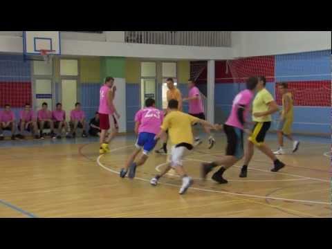2012 CroHoops Winter League, 1st Round - Trnje Showstoppers vs Twisted Ankles 27-10-2012 - Part 1