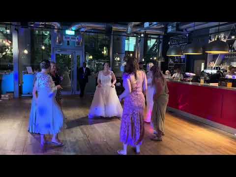 DJ Laura Mac video.