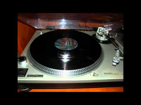 Mephisto feat. Joe Veronesi - So strong (electro mix).flv