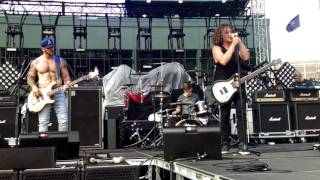 Devour the Day &quot;Lightning in the Sky&quot;