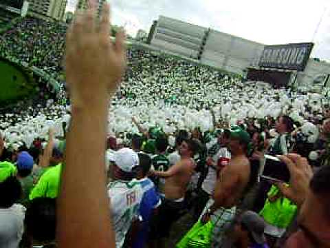 da - lhe porco da - lhe porco