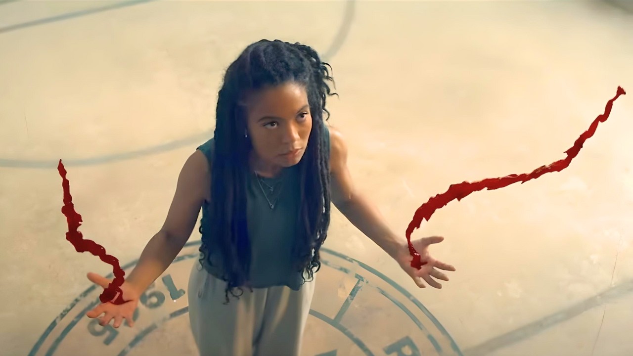 This Girl Uses Her Period Blood as a Superpower