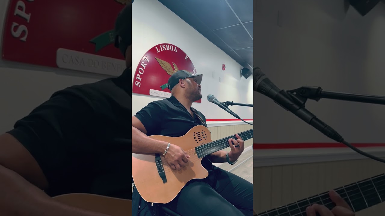 Promotional video thumbnail 2 for acoustic guitar and sing Brazilan music