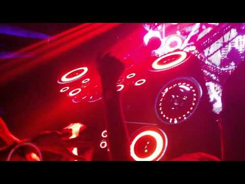 deadmau5- Professional Griefers ft. Gerard Way of My Chemical Romance @ Hollywood Palladium 8/25/11