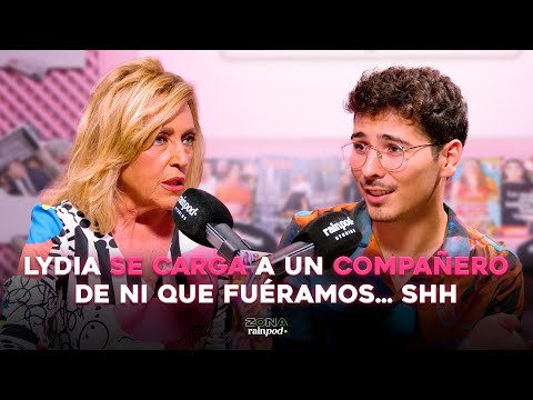 LYDIA LOZANO se carga a un COMPAÑERO de 'NI QUE FUÉRAMOS SHHH' | Chico de Revista #2 - EXTRA