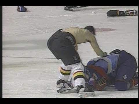 Gino gone mad - Gino Odjick against the St. Louis Blues