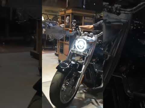 Harley Davidson Fat Boy 1868cc 😬😬 #shorts