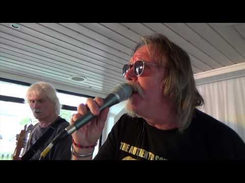 SISSI A   -   (Wish I Could) Hideaway