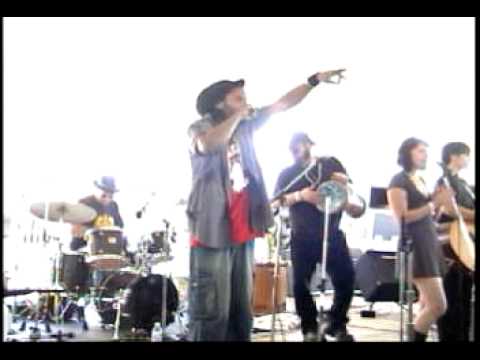 Slo-Mo ft Mic Wrecka - [6 of 8] Philadelphia Folk Fest 2009
