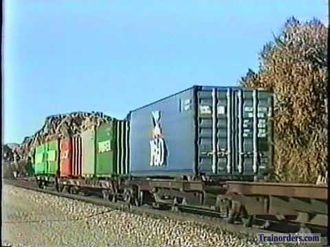 Classic Railroad Series 785 - Frost, CA. Dec. 6, 2002.