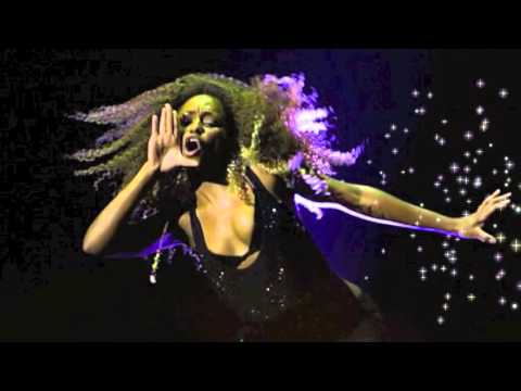 Shakira   Bailarín Dionne Renée La Loca De Jamaica